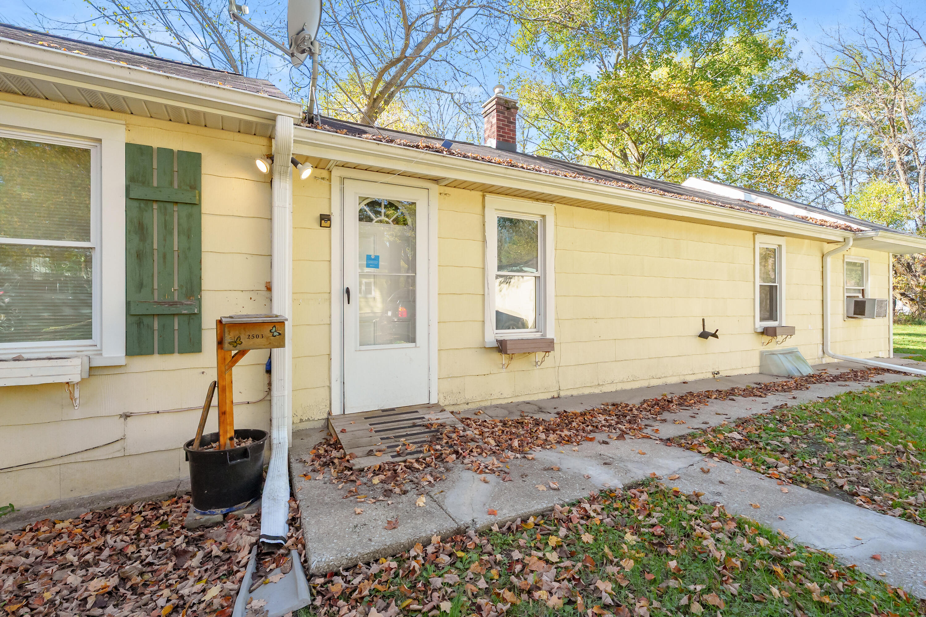 2503 Parchmount Avenue Kalamazoo MI 49004