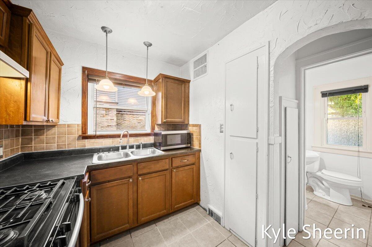 507 Elliot Street SE Grand Rapids MI 49507