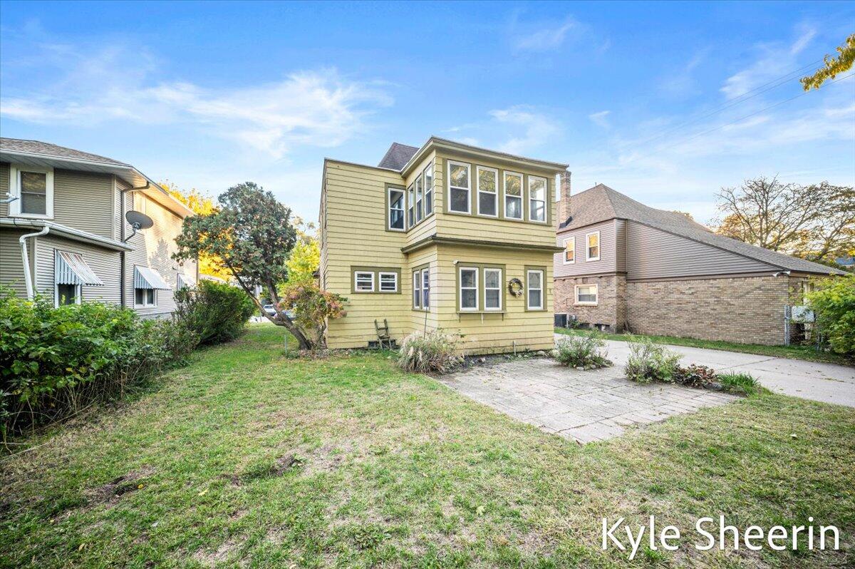 507 Elliot Street SE Grand Rapids MI 49507