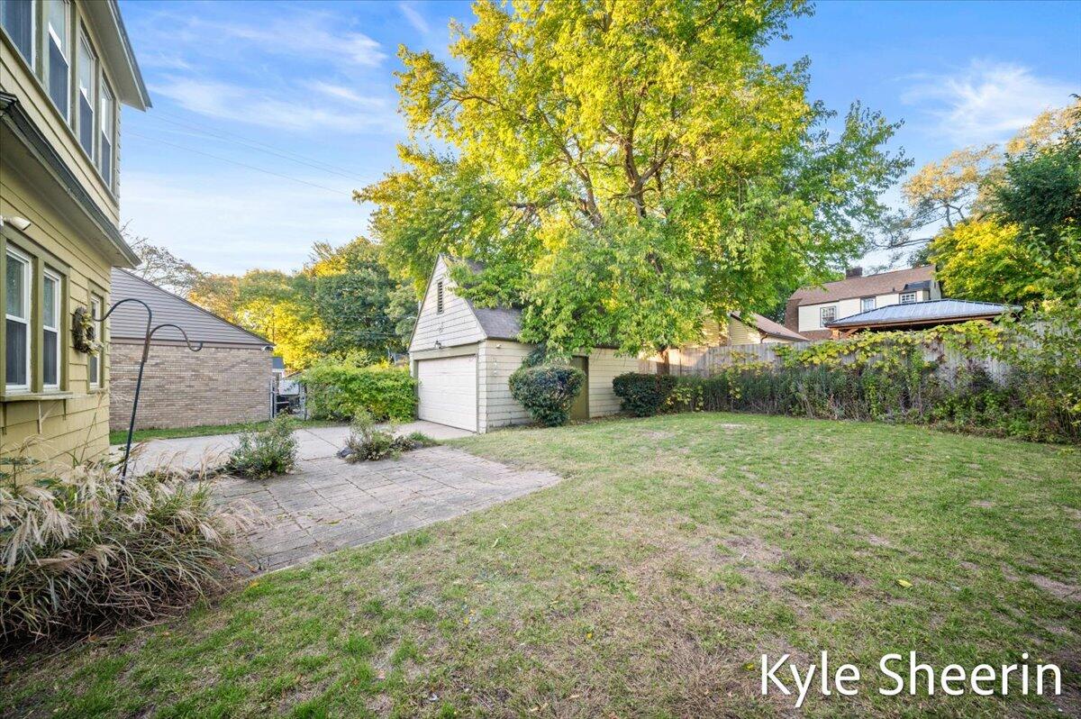 507 Elliot Street SE Grand Rapids MI 49507