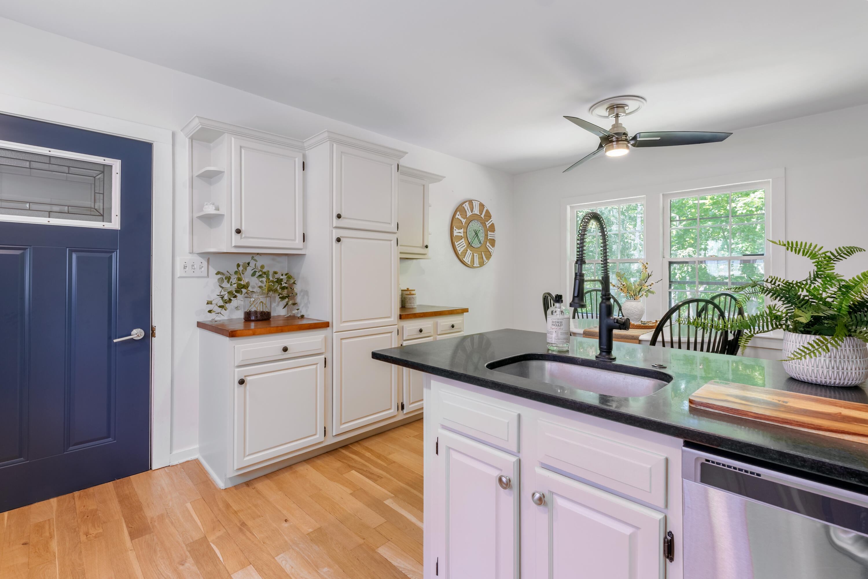 803 Forest Glen Boulevard Kalamazoo MI 49008