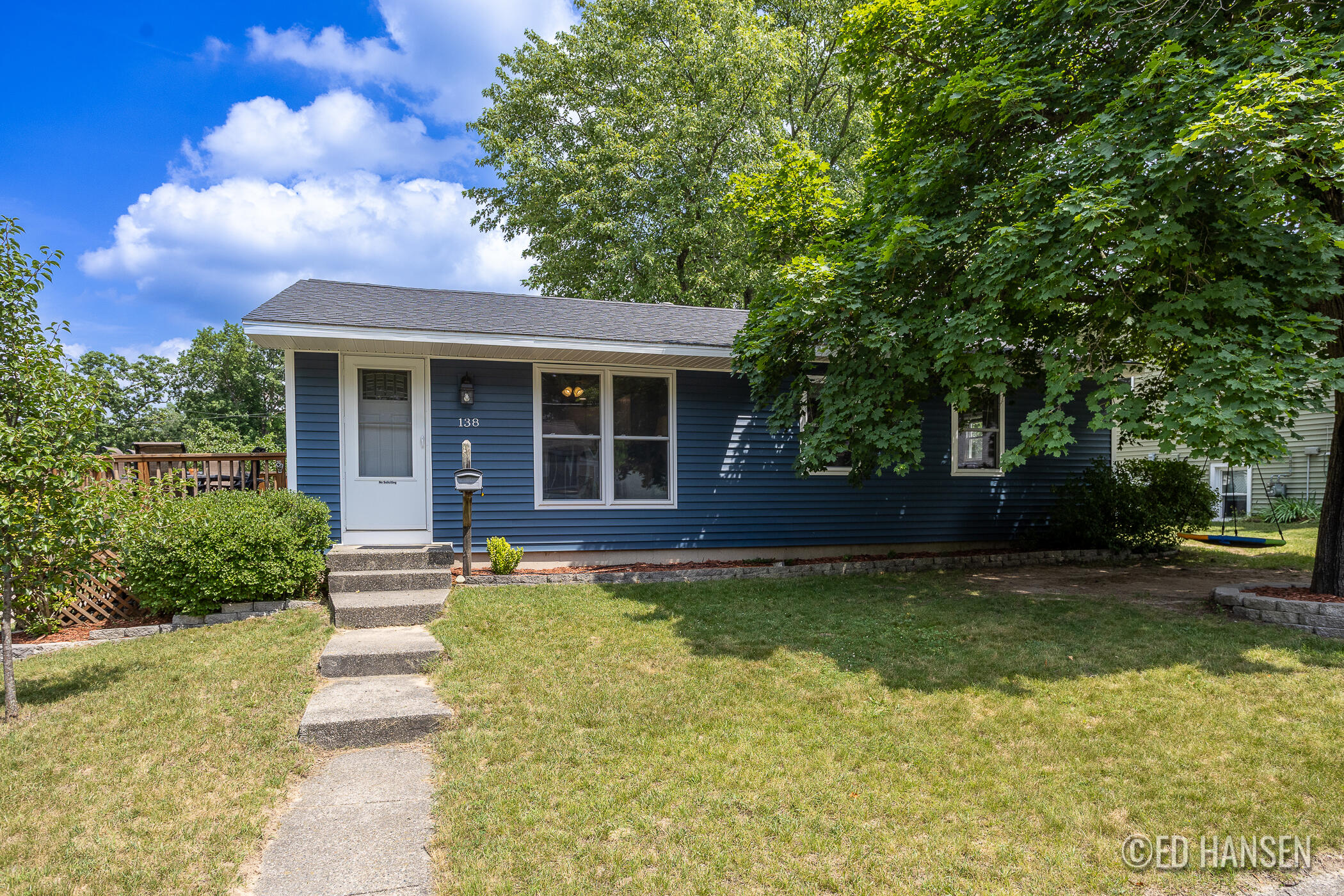 138 Lincoln Court Rockford MI 49341