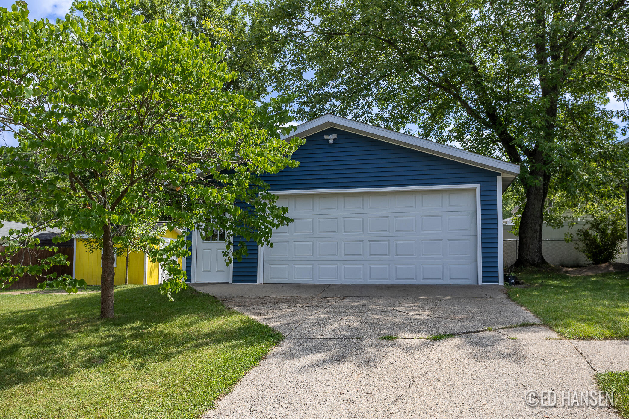 138 Lincoln Court Rockford MI 49341