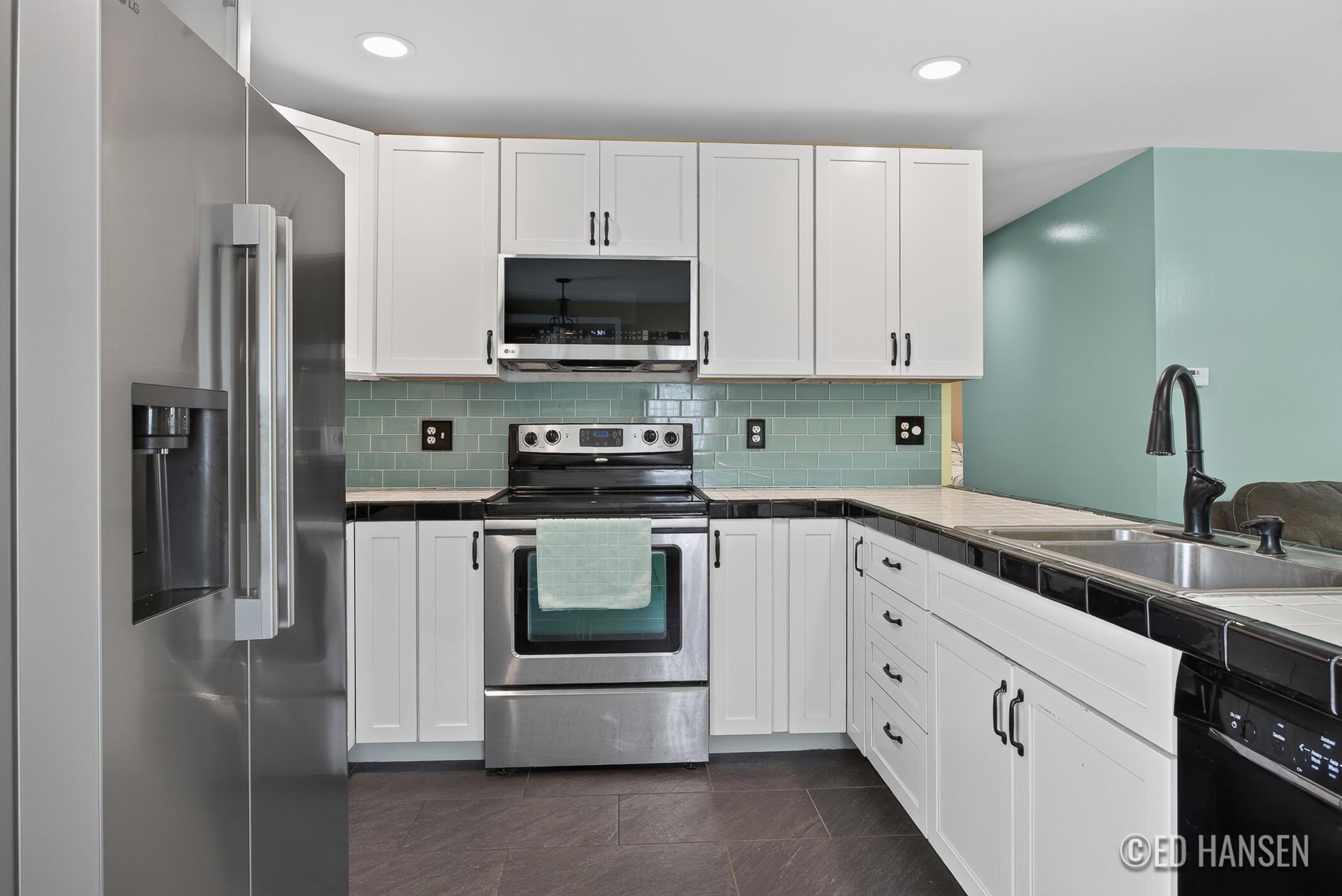 138 Lincoln Court Rockford MI 49341