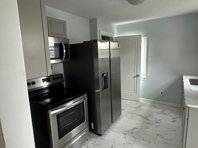 34 36th Street SW Grand Rapids MI 49548