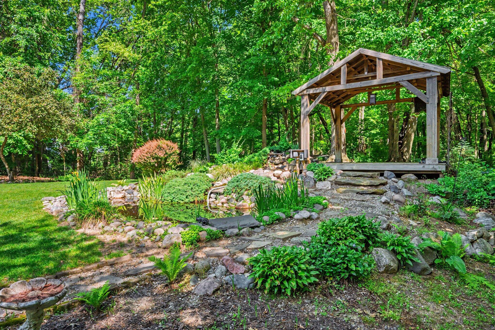6390 Shugarbush Trail Kalamazoo MI 49009