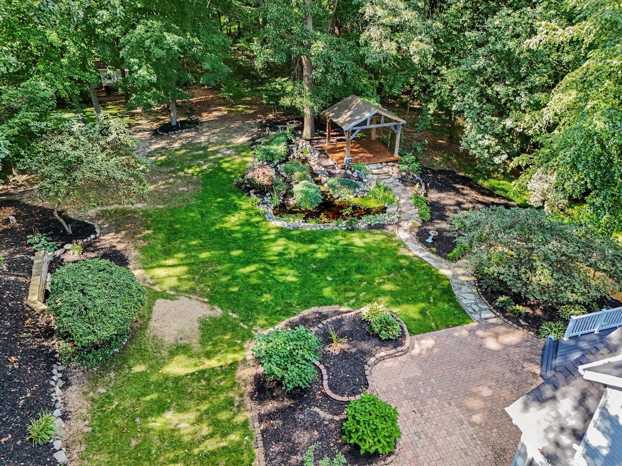 6390 Shugarbush Trail Kalamazoo MI 49009