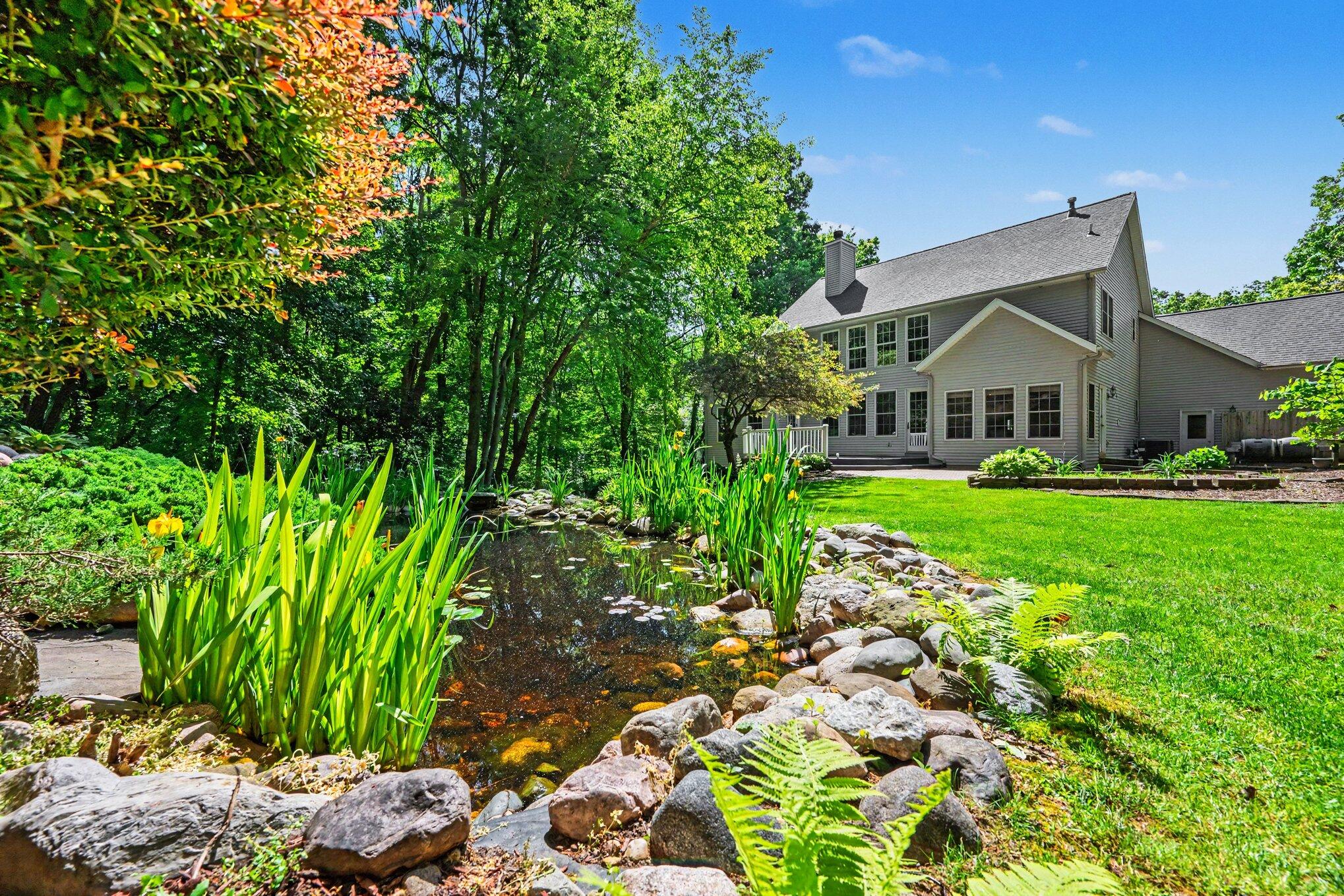 6390 Shugarbush Trail Kalamazoo MI 49009