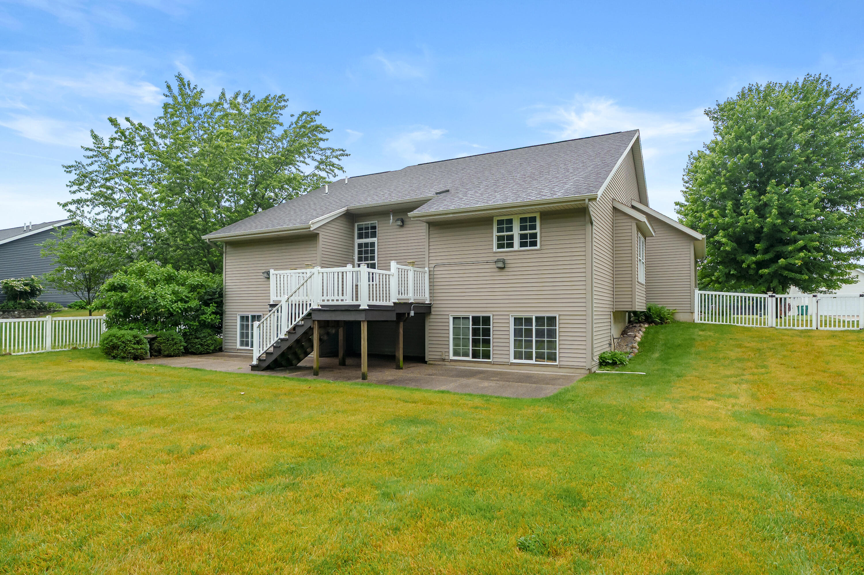 10907 Autumn View Lane Portage MI 49002