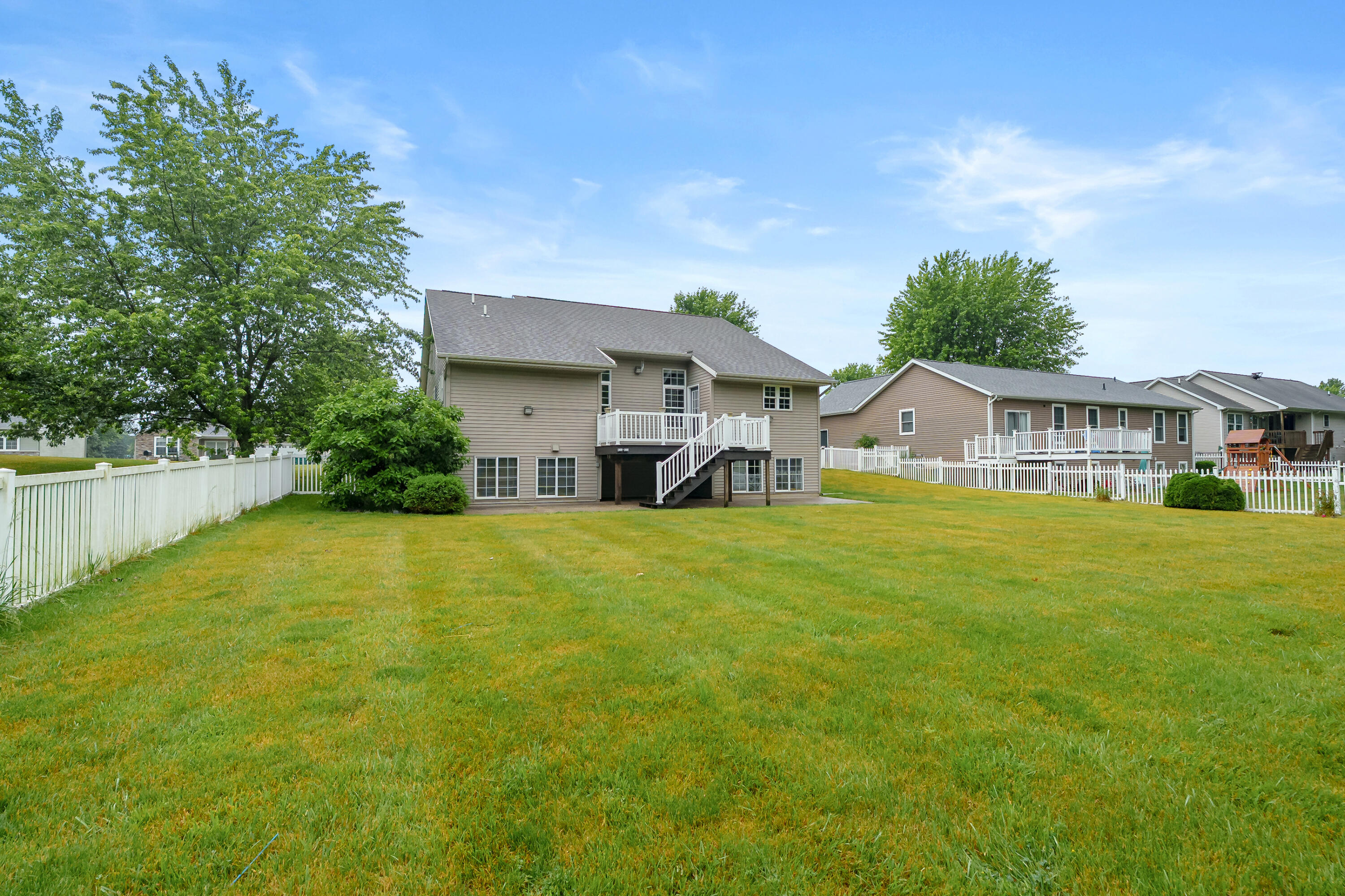 10907 Autumn View Lane Portage MI 49002