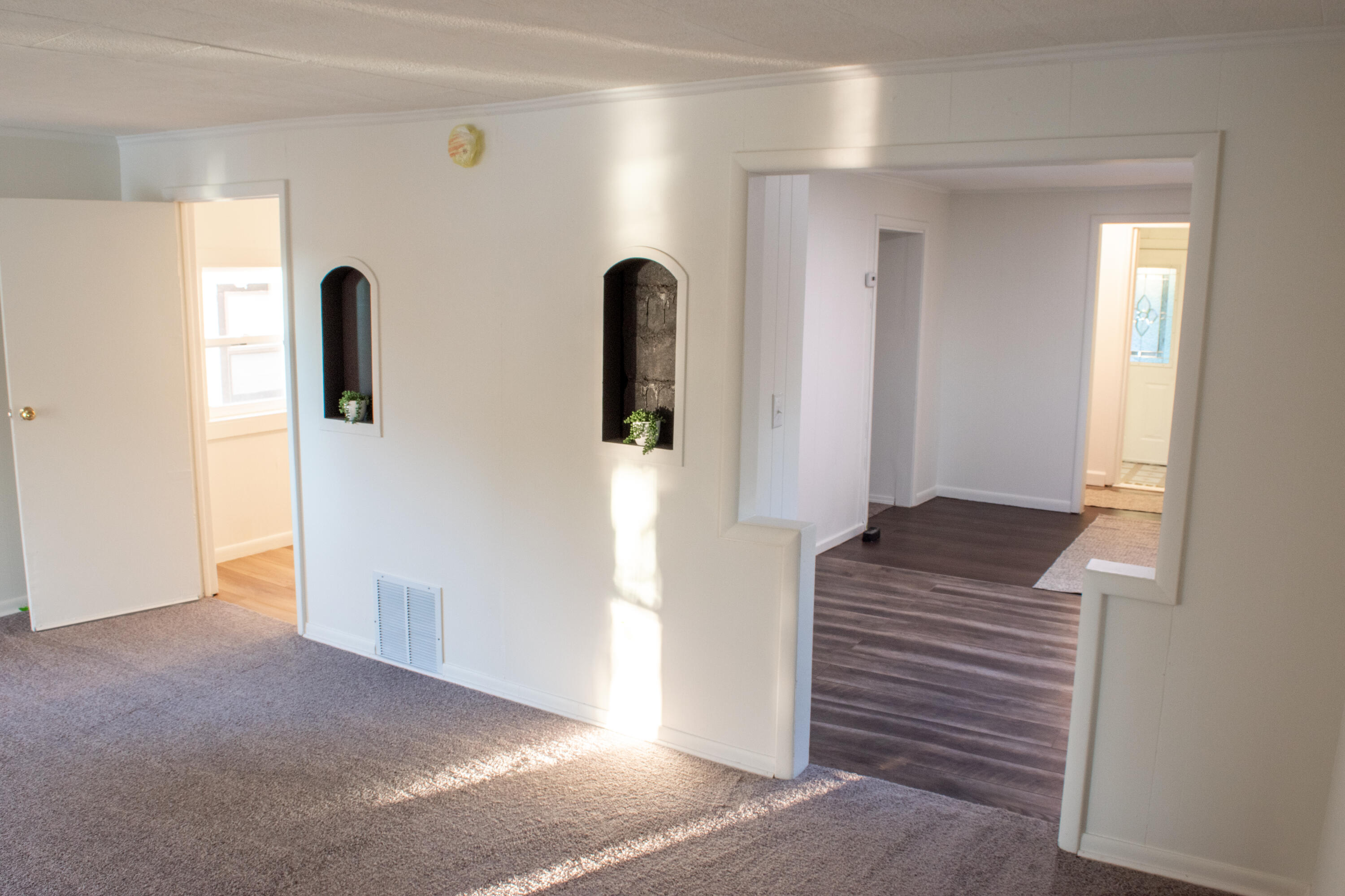 3785 Willow Drive NE Grand Rapids MI 49525