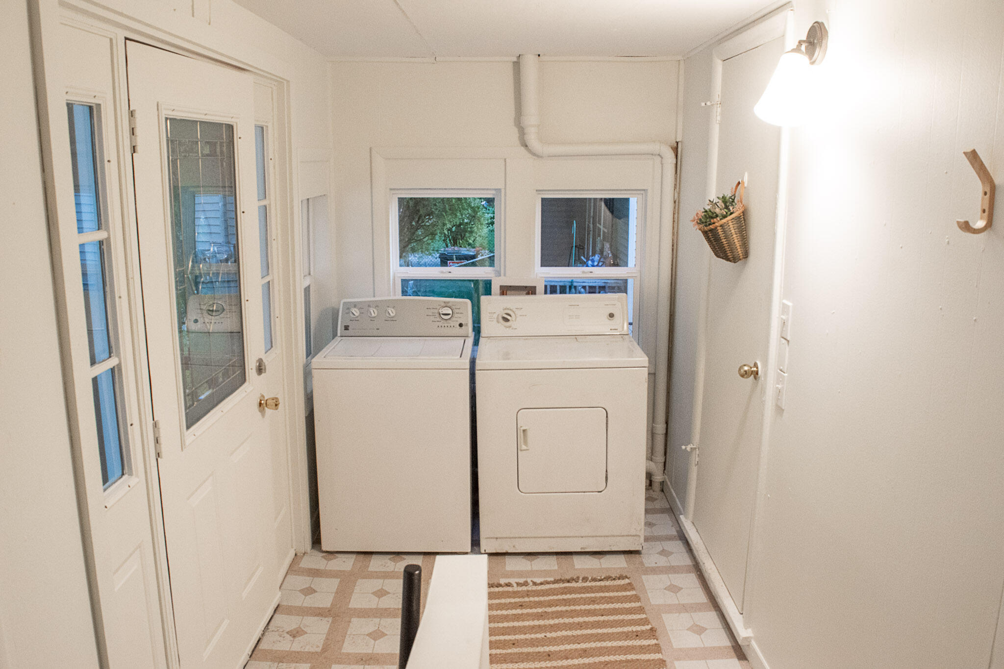 3785 Willow Drive NE Grand Rapids MI 49525