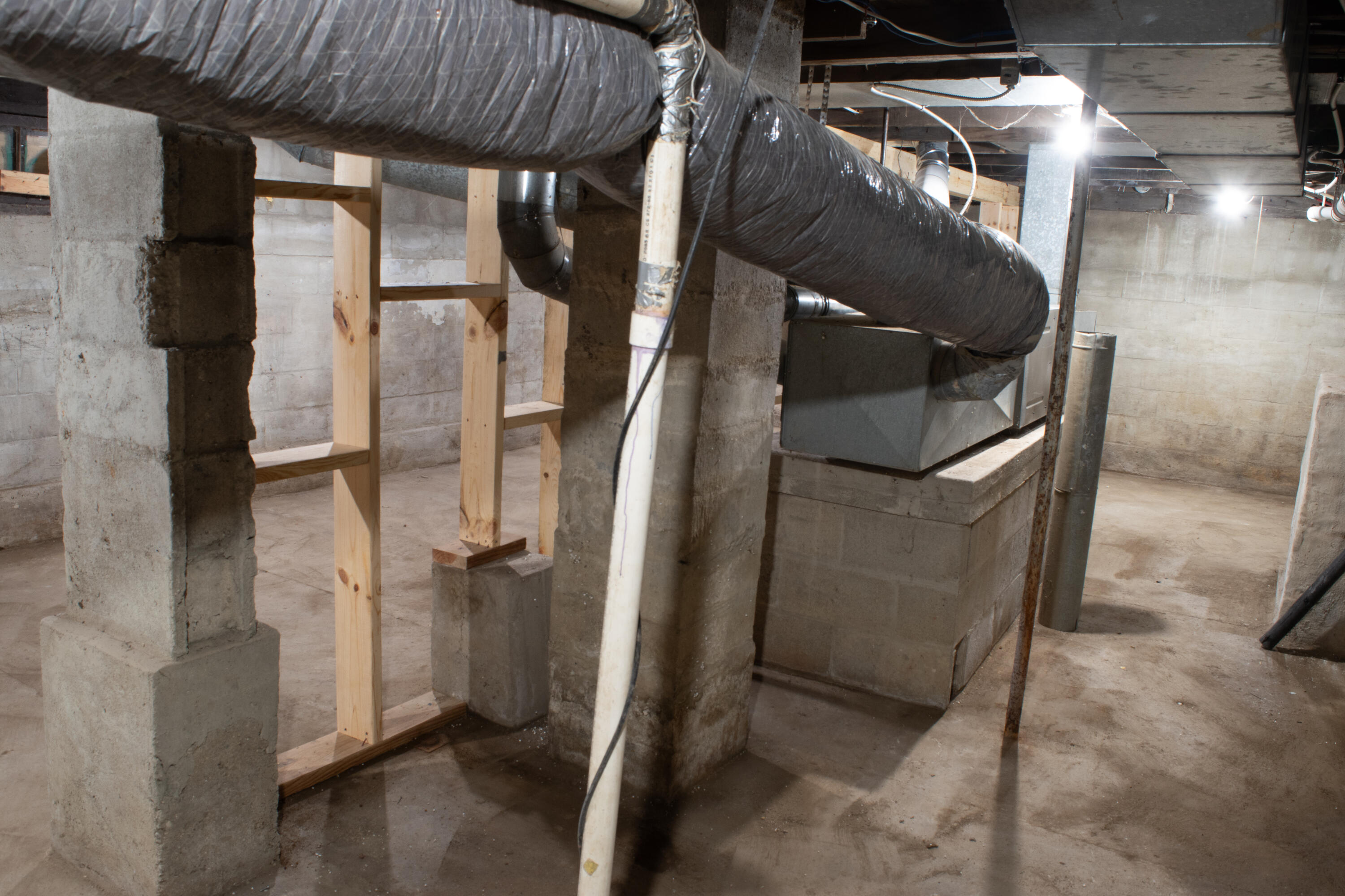 3785 Willow Drive NE Grand Rapids MI 49525