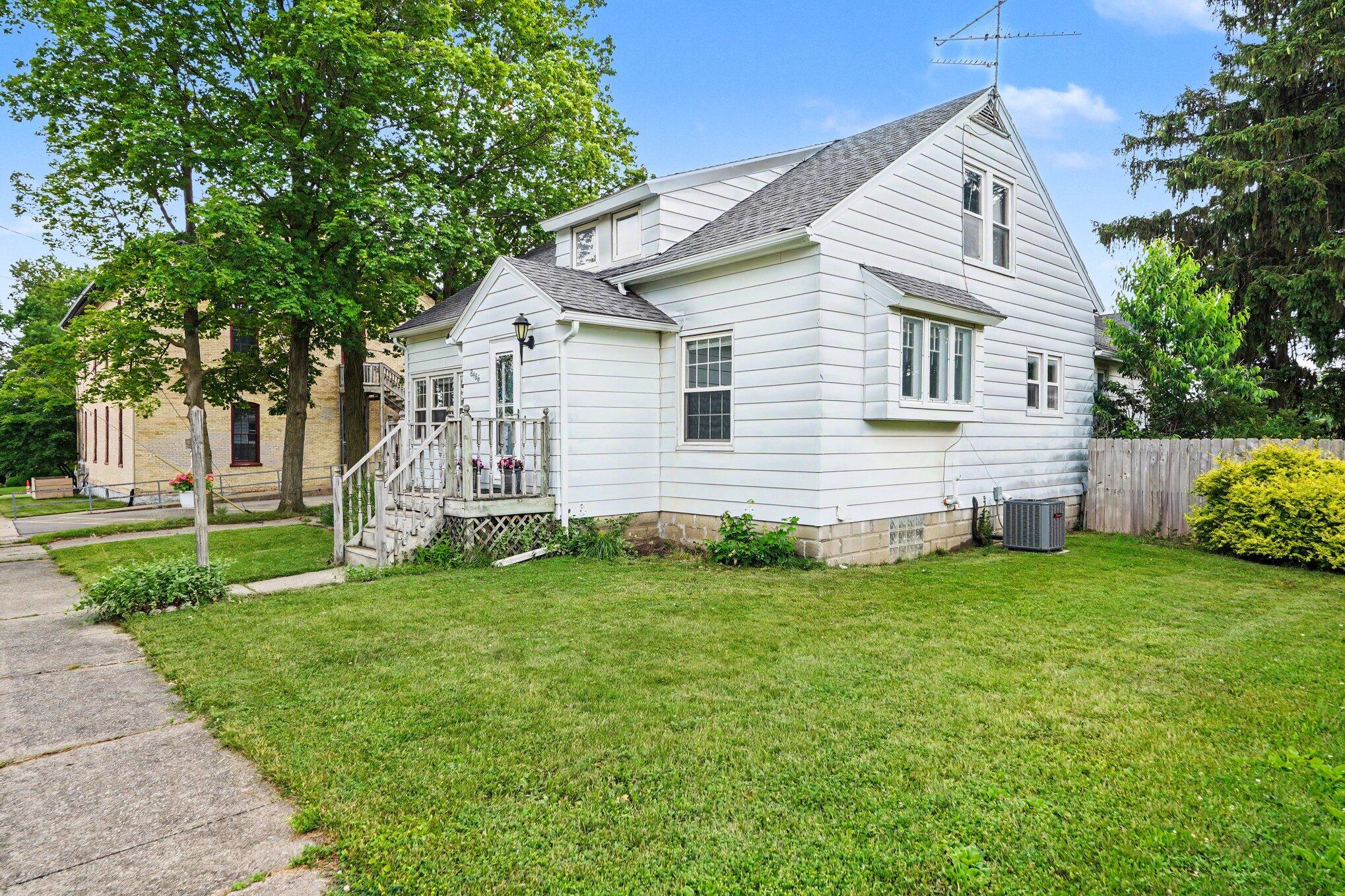 8486 Harlow Avenue SW Byron Center MI 49315