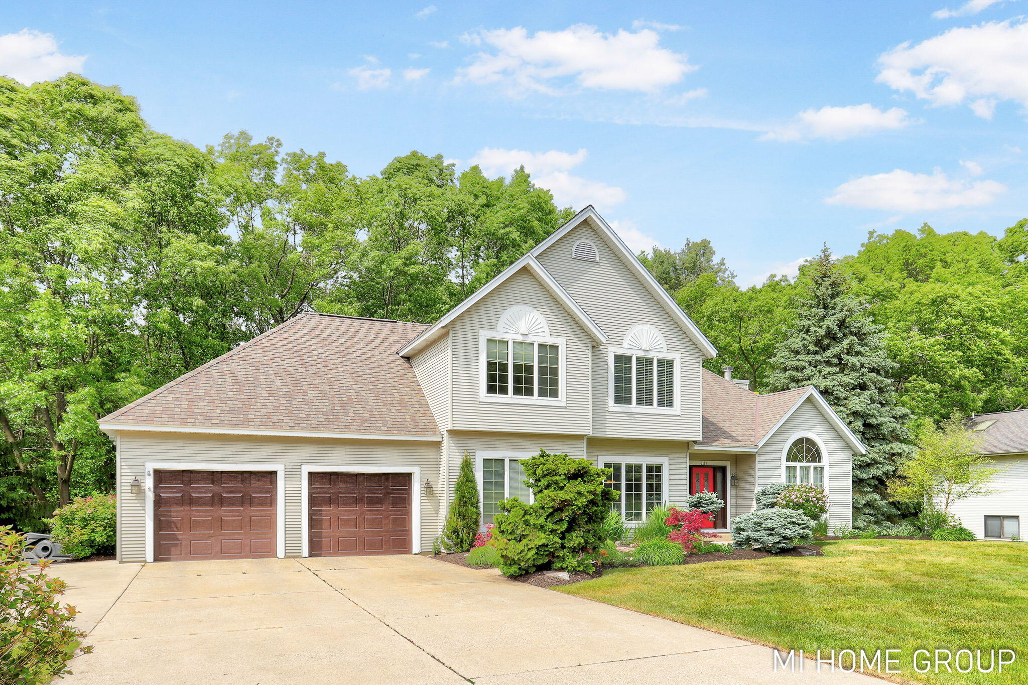 2103 Woodlark Drive Holland MI 49424