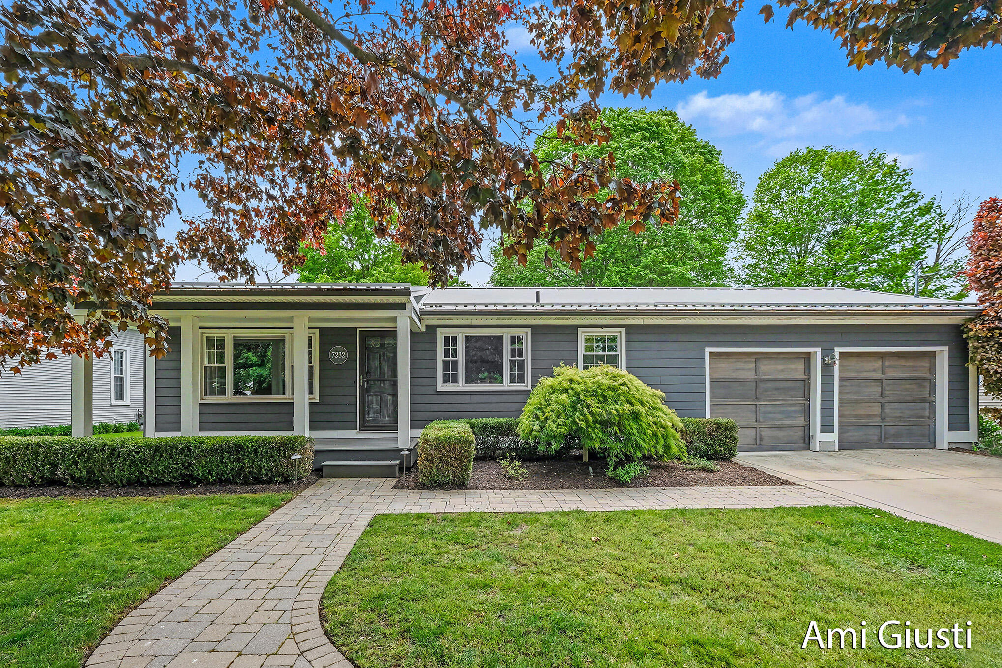 7232 Thornapple River Drive SE Ada MI 49301