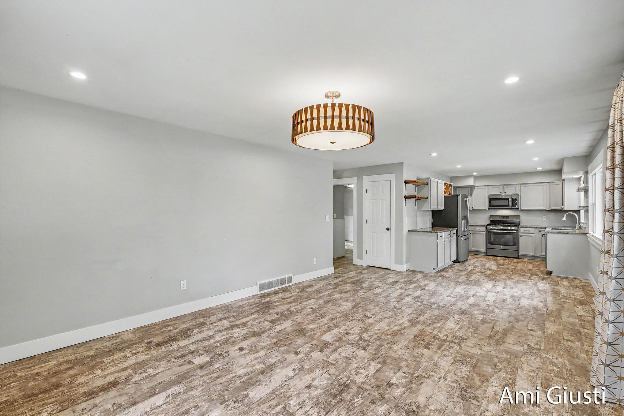 7232 Thornapple River Drive SE Ada MI 49301