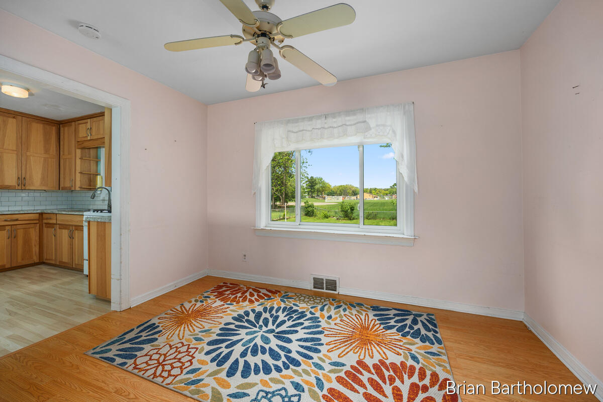 1635 Burton Street SE Grand Rapids MI 49506