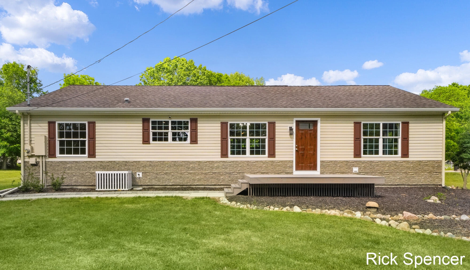 3321 Babylon Road Allegan MI 49010
