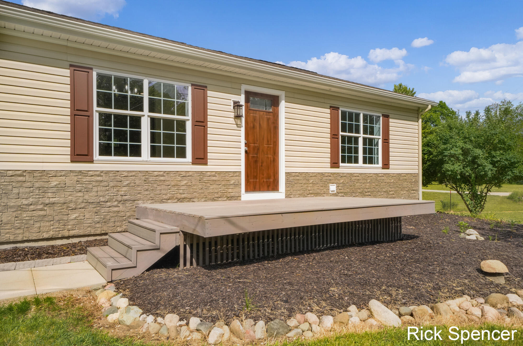3321 Babylon Road Allegan MI 49010