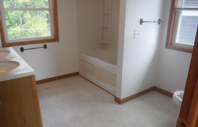 2918 E Shore Drive Portage MI 49002