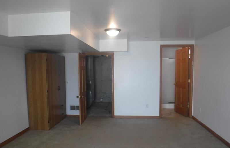 2918 E Shore Drive Portage MI 49002
