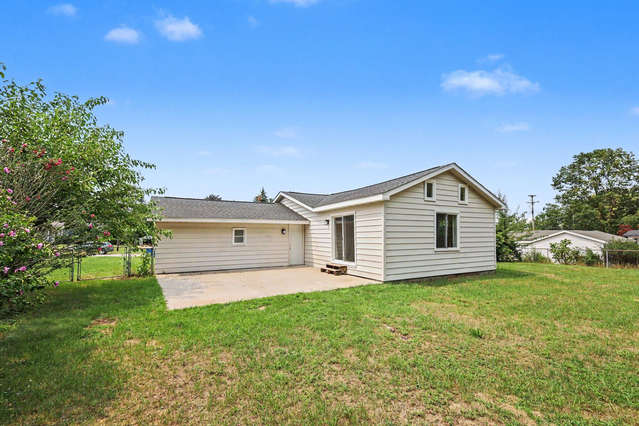 6838 Bonnie Avenue SE Grand Rapids MI 49508