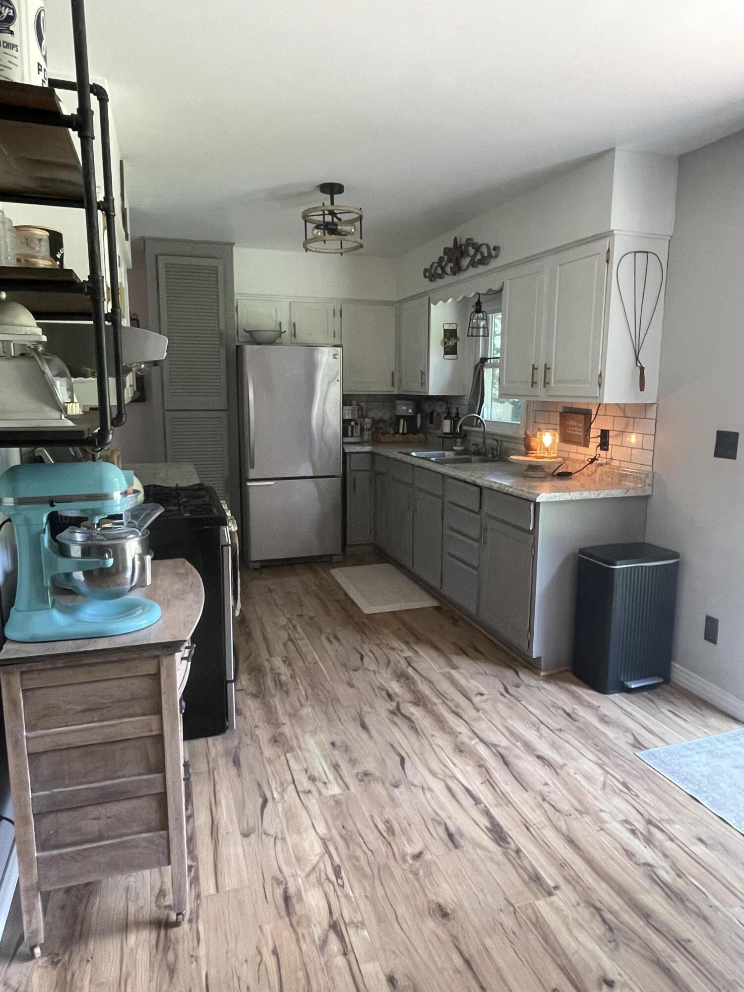 28624 Wilson Drive Dowagiac MI 49047