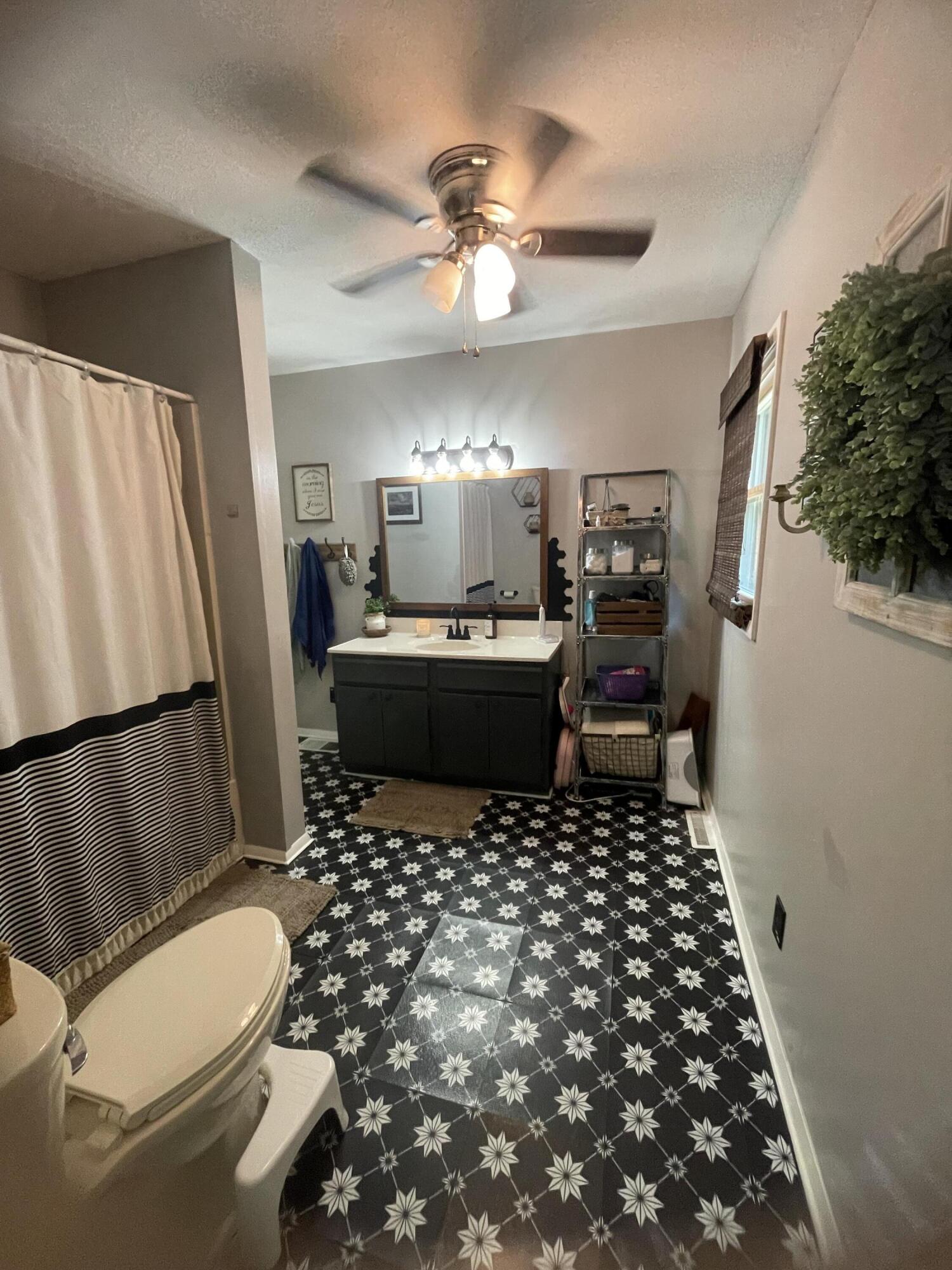 28624 Wilson Drive Dowagiac MI 49047