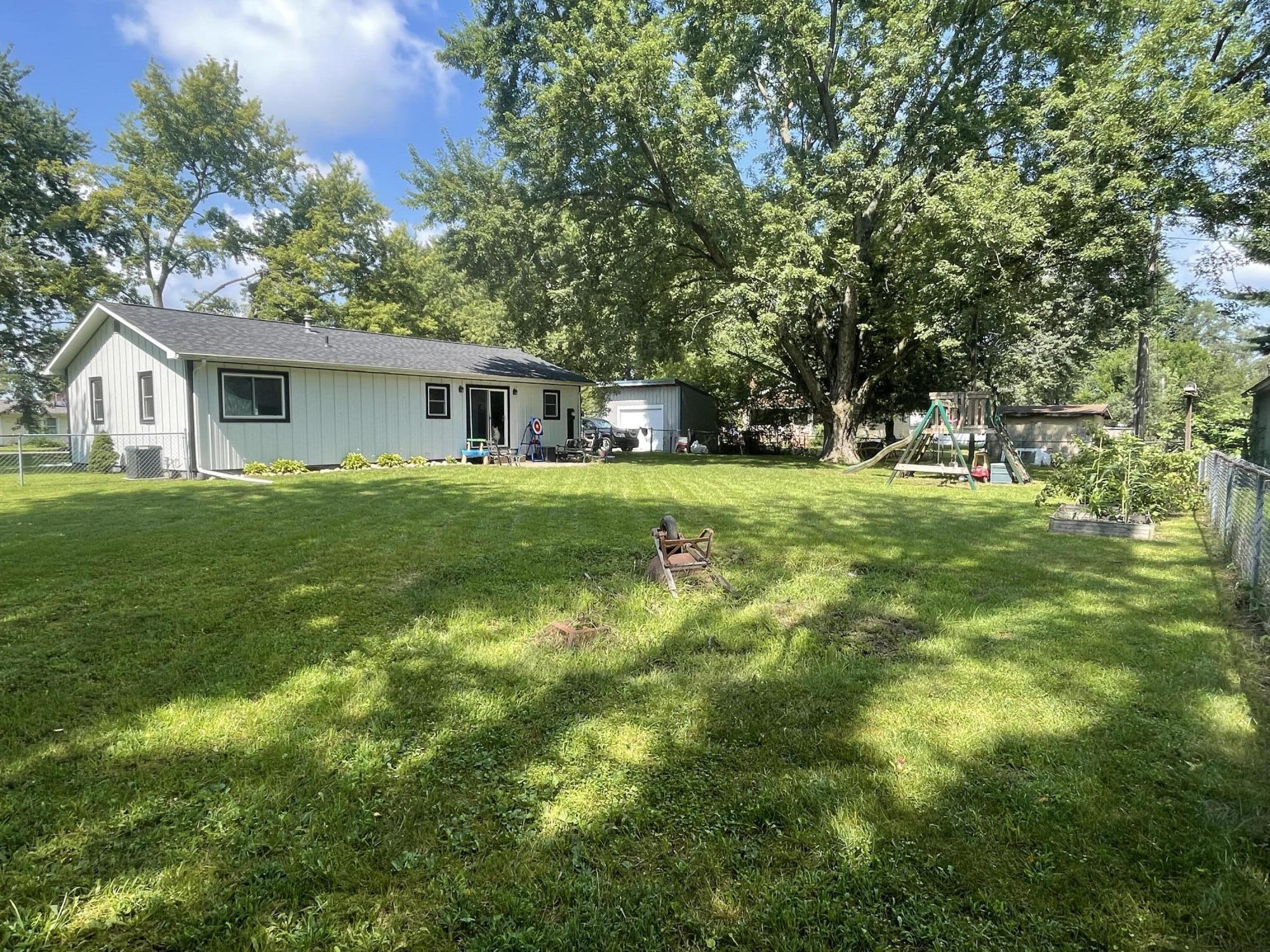 28624 Wilson Drive Dowagiac MI 49047
