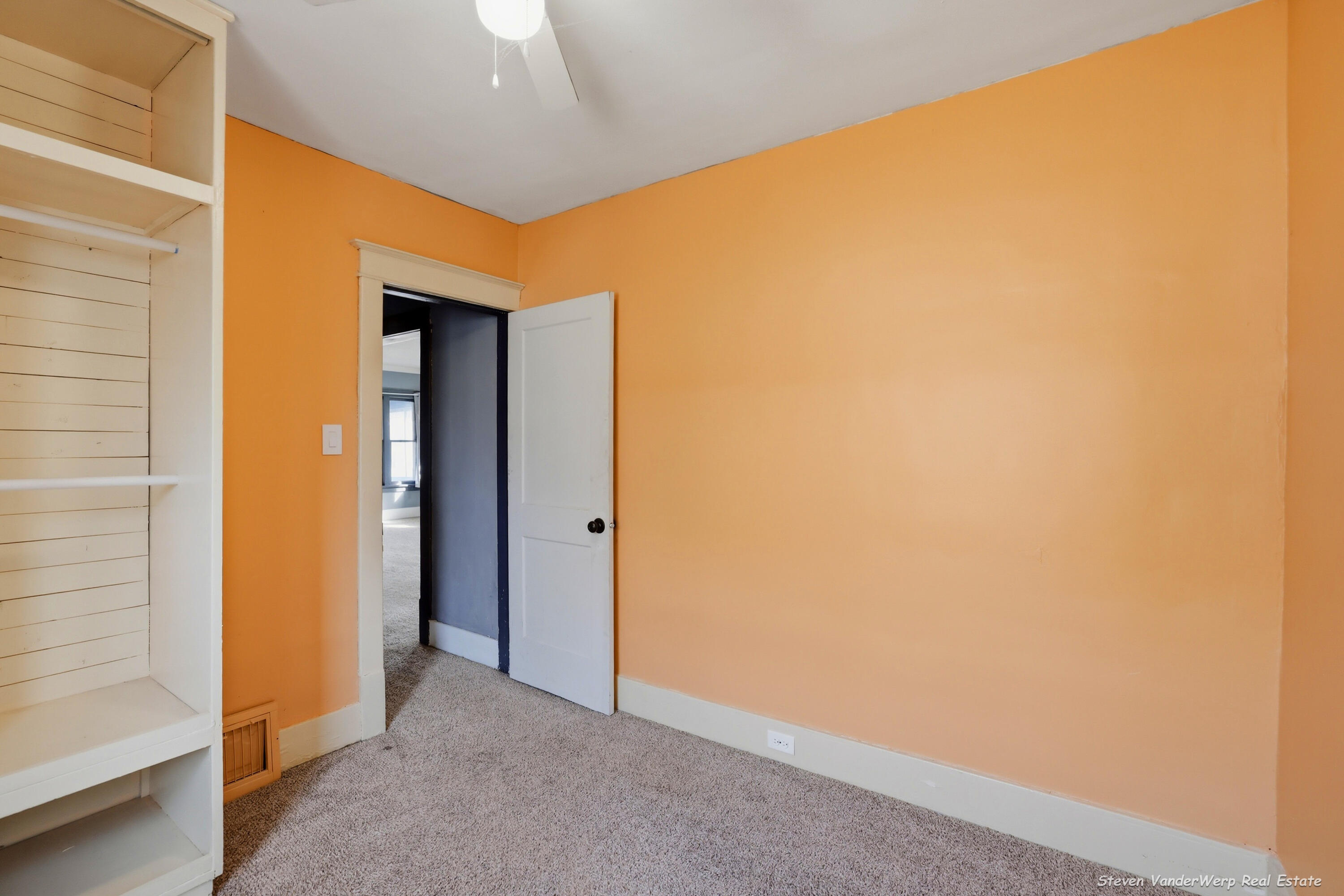 1721 Jarman Street Muskegon MI 49442