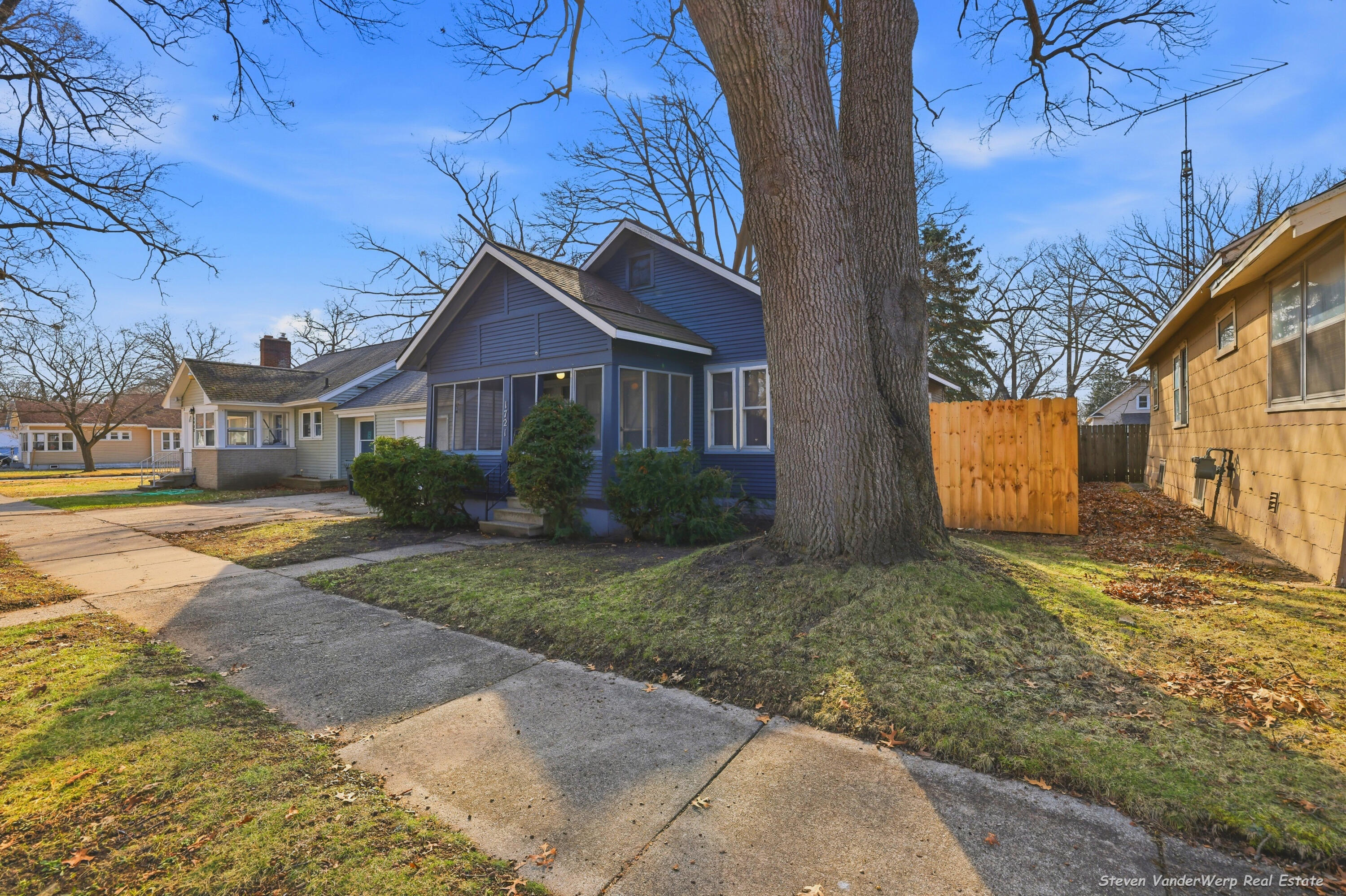 1721 Jarman Street Muskegon MI 49442