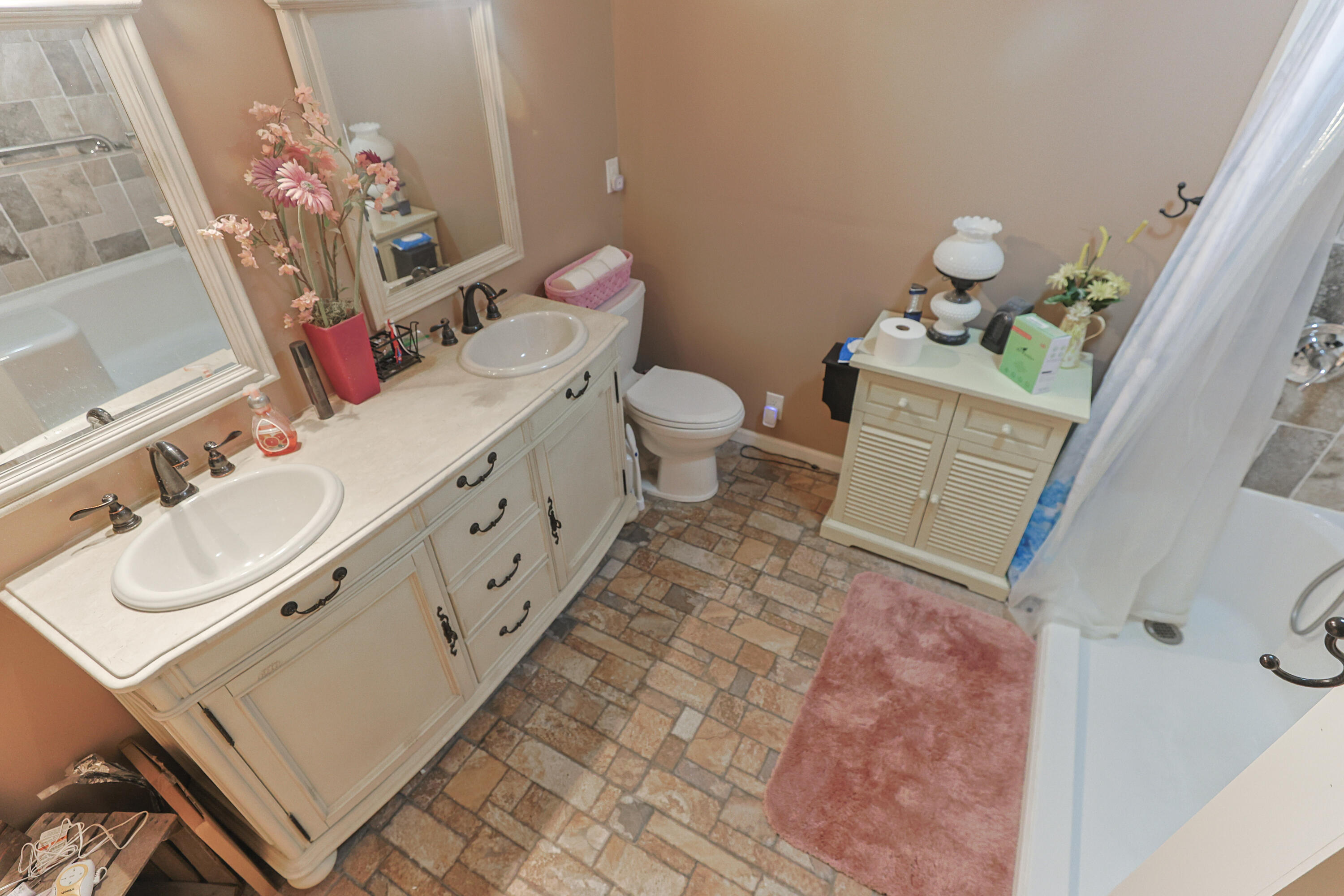 2937 S 13th Street Niles MI 49120