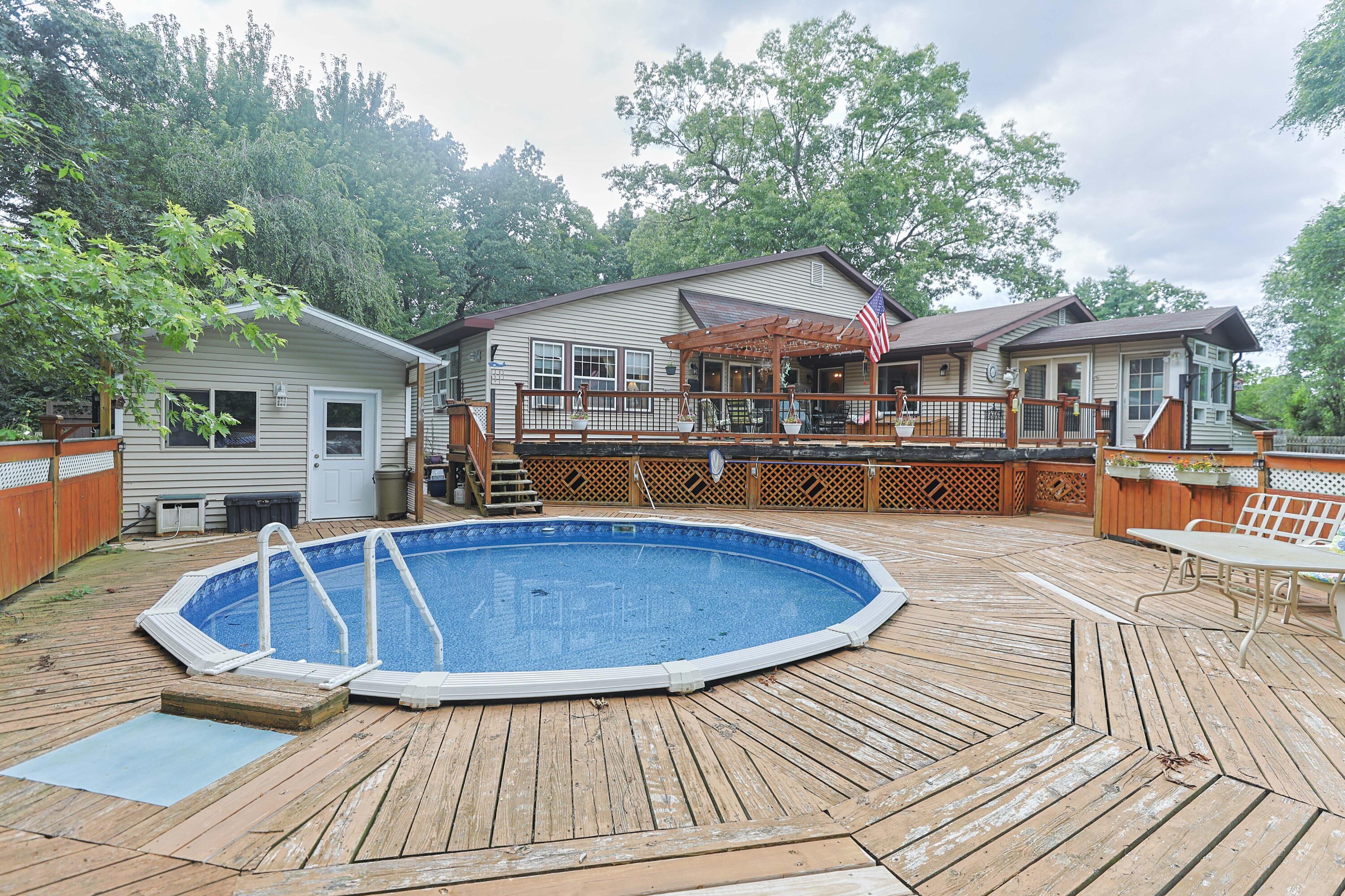 2937 S 13th Street Niles MI 49120
