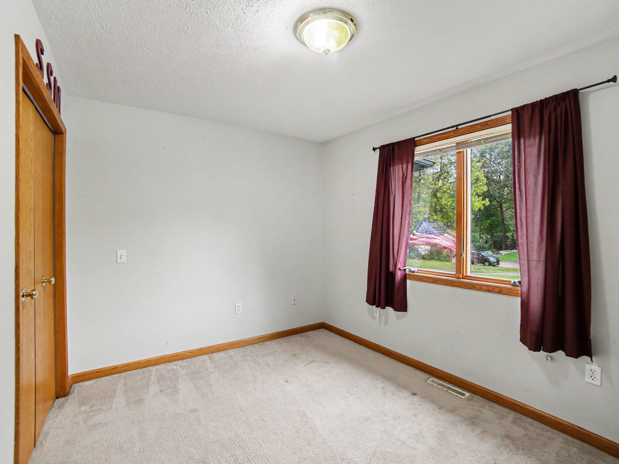 1612 Marilyn Drive Ludington MI 49431