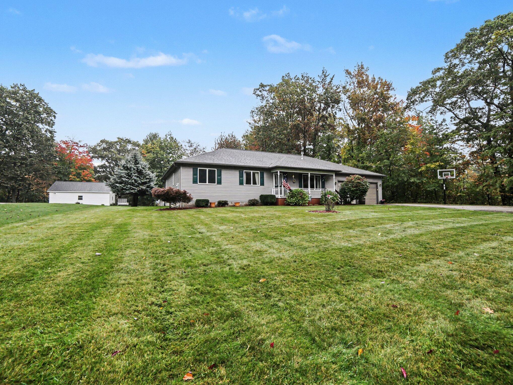 1612 Marilyn Drive Ludington MI 49431