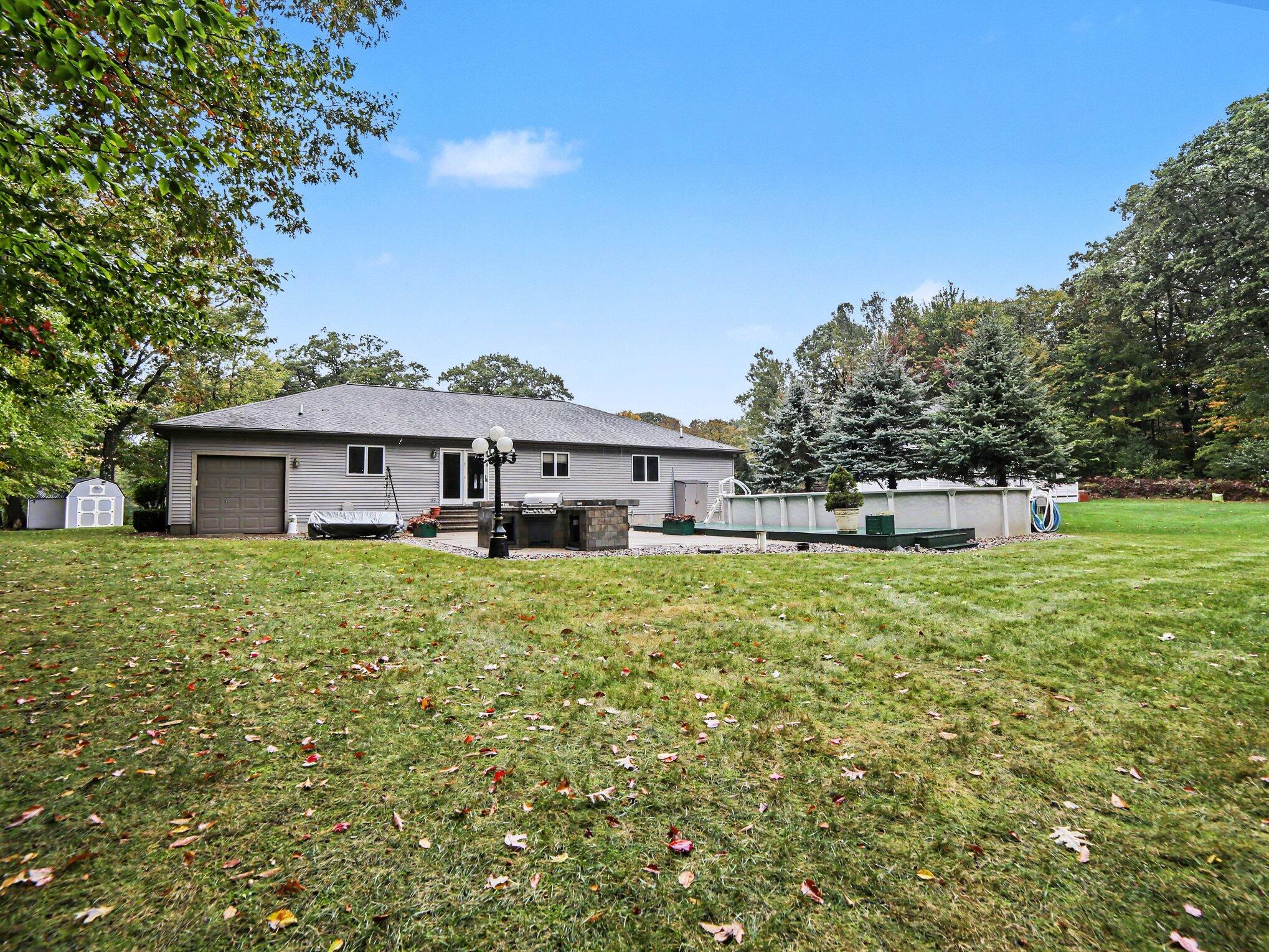 1612 Marilyn Drive Ludington MI 49431