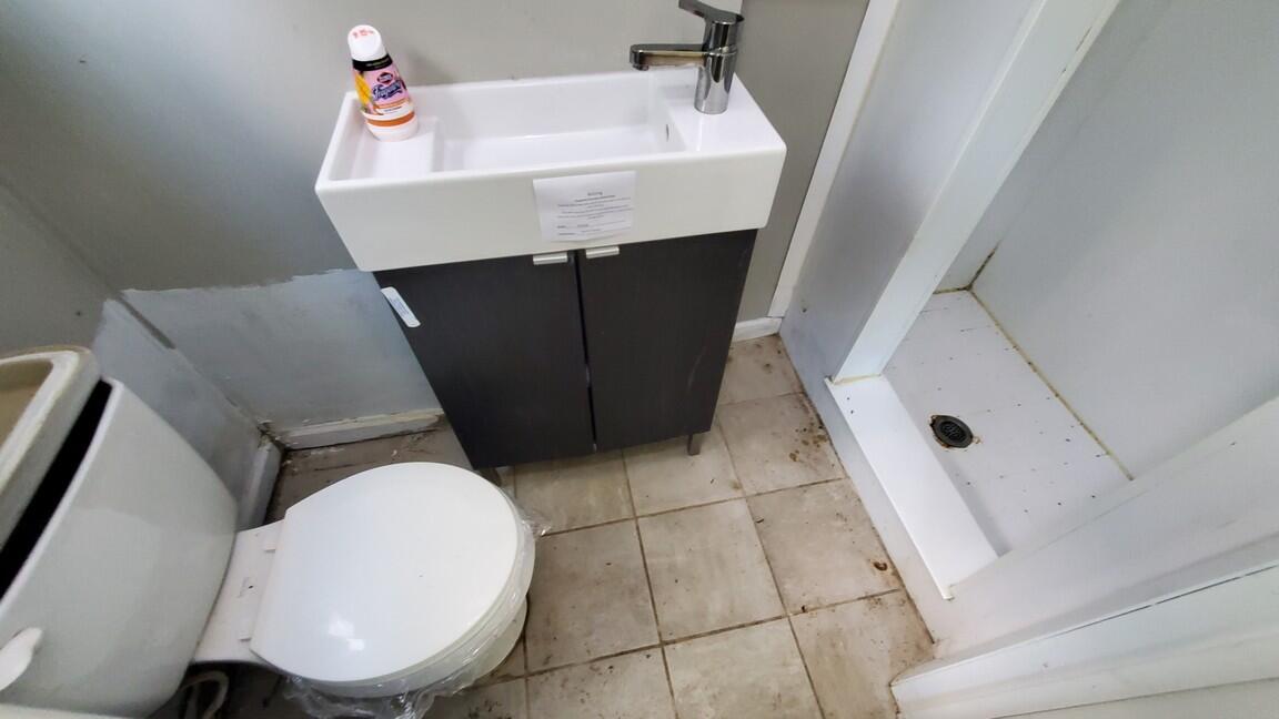 5131 Grand River Drive NE Grand Rapids MI 49525