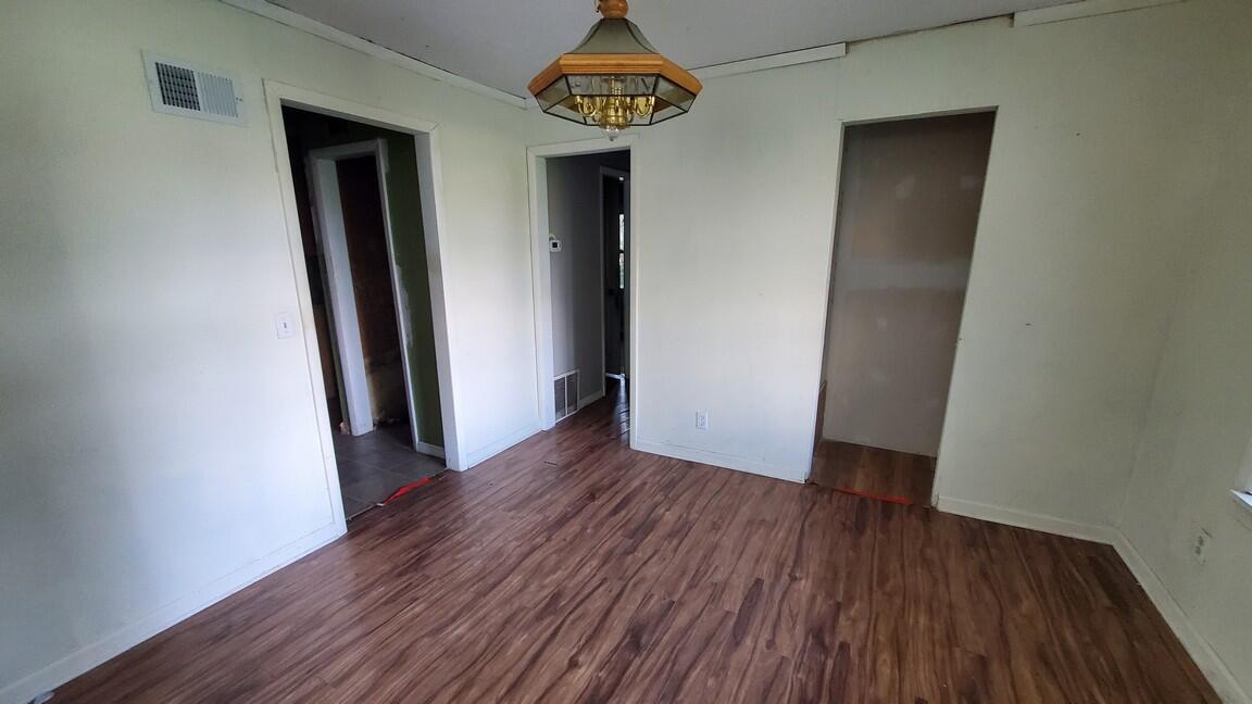 5131 Grand River Drive NE Grand Rapids MI 49525