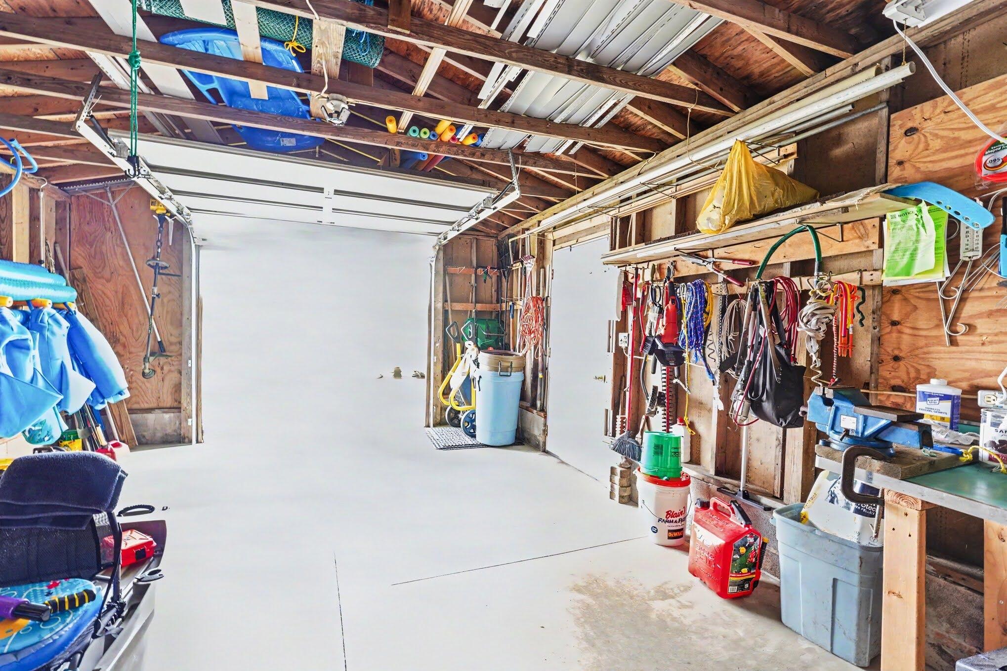 86640 60th Street Decatur MI 49045