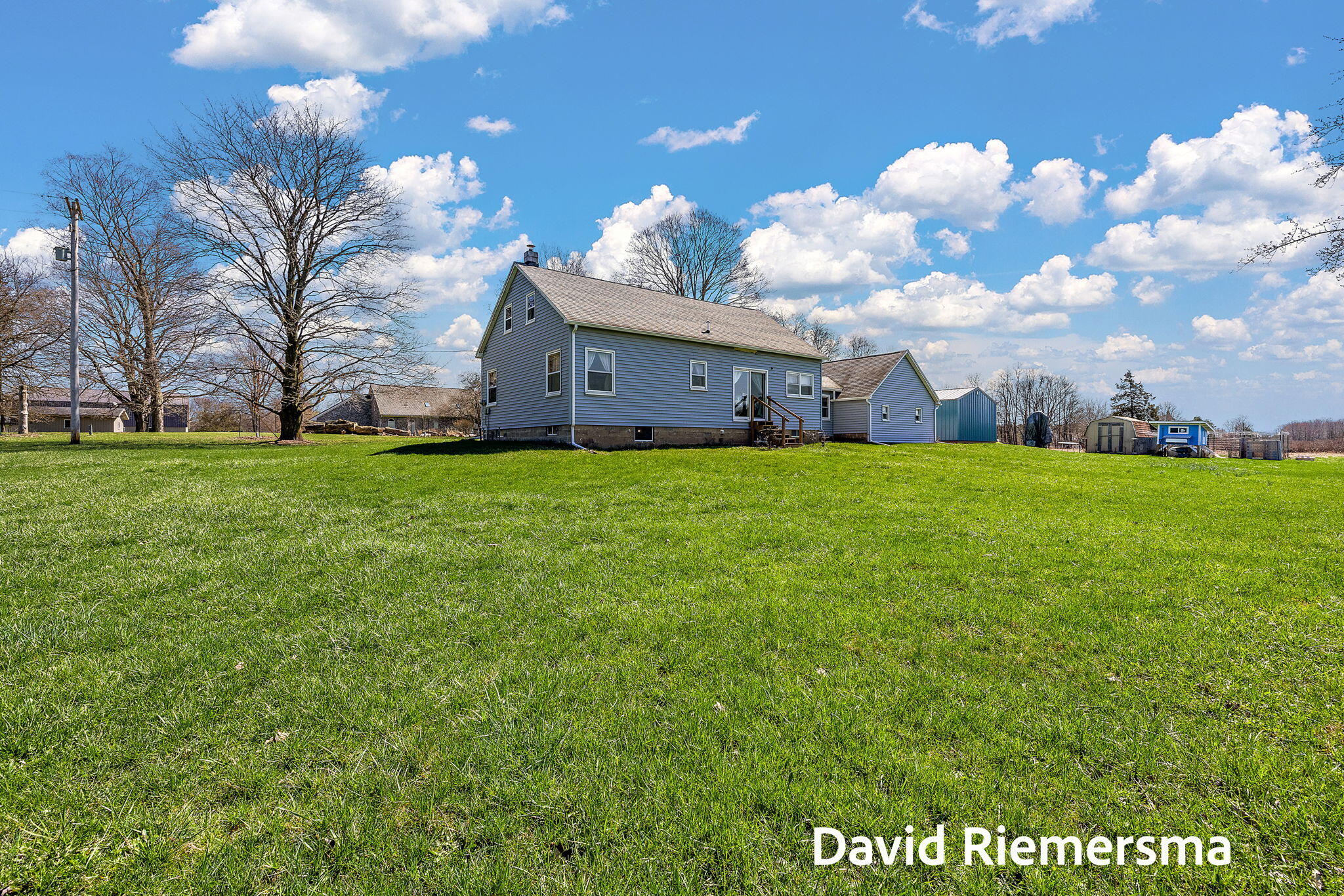 466 27th Street Allegan MI 49010