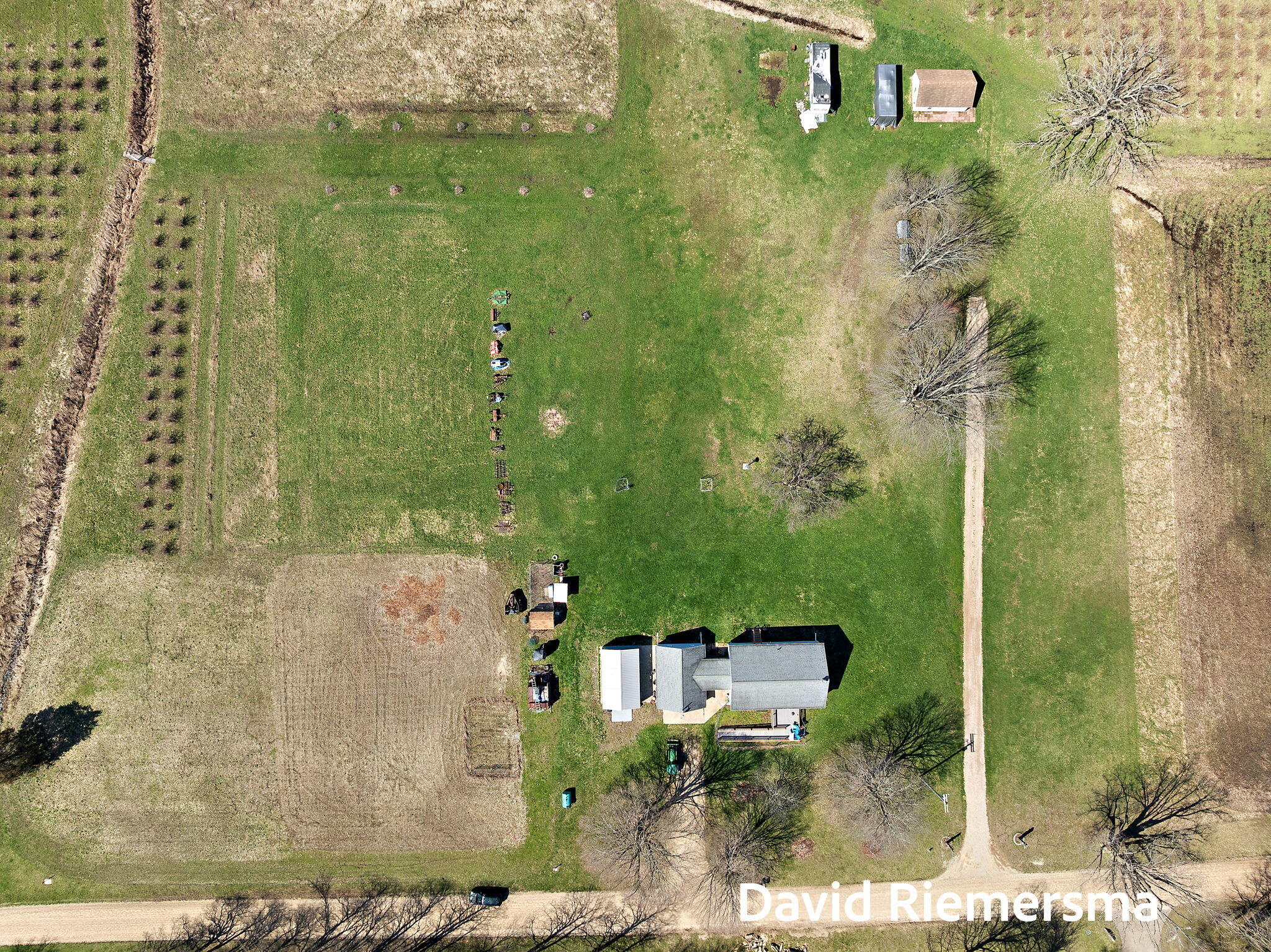 466 27th Street Allegan MI 49010
