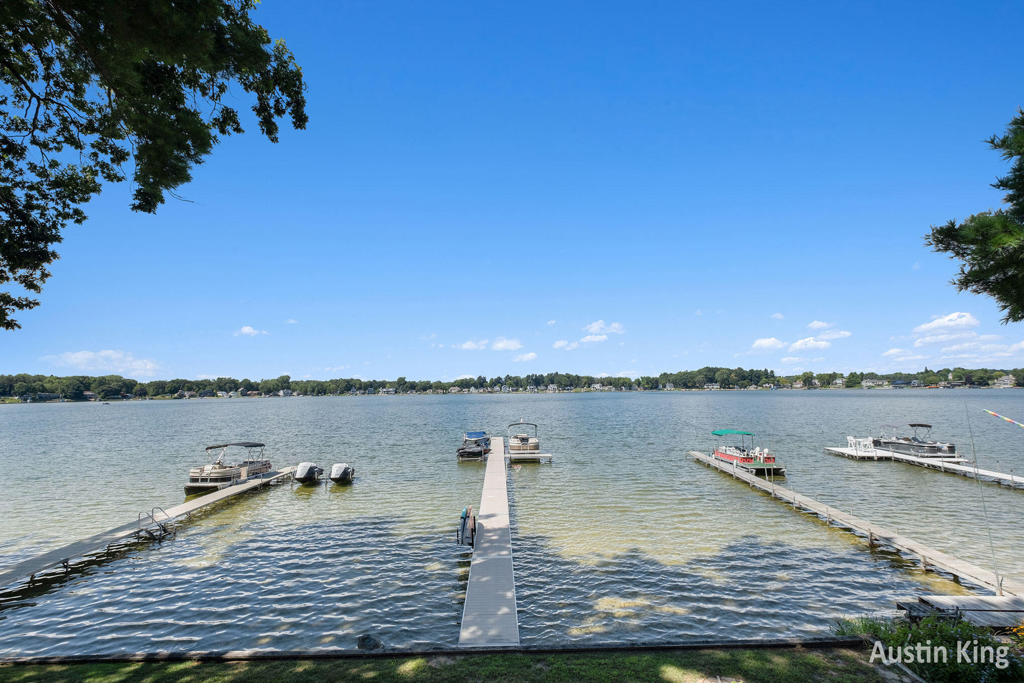 7027 Goldenrod Avenue NE Rockford MI 49341