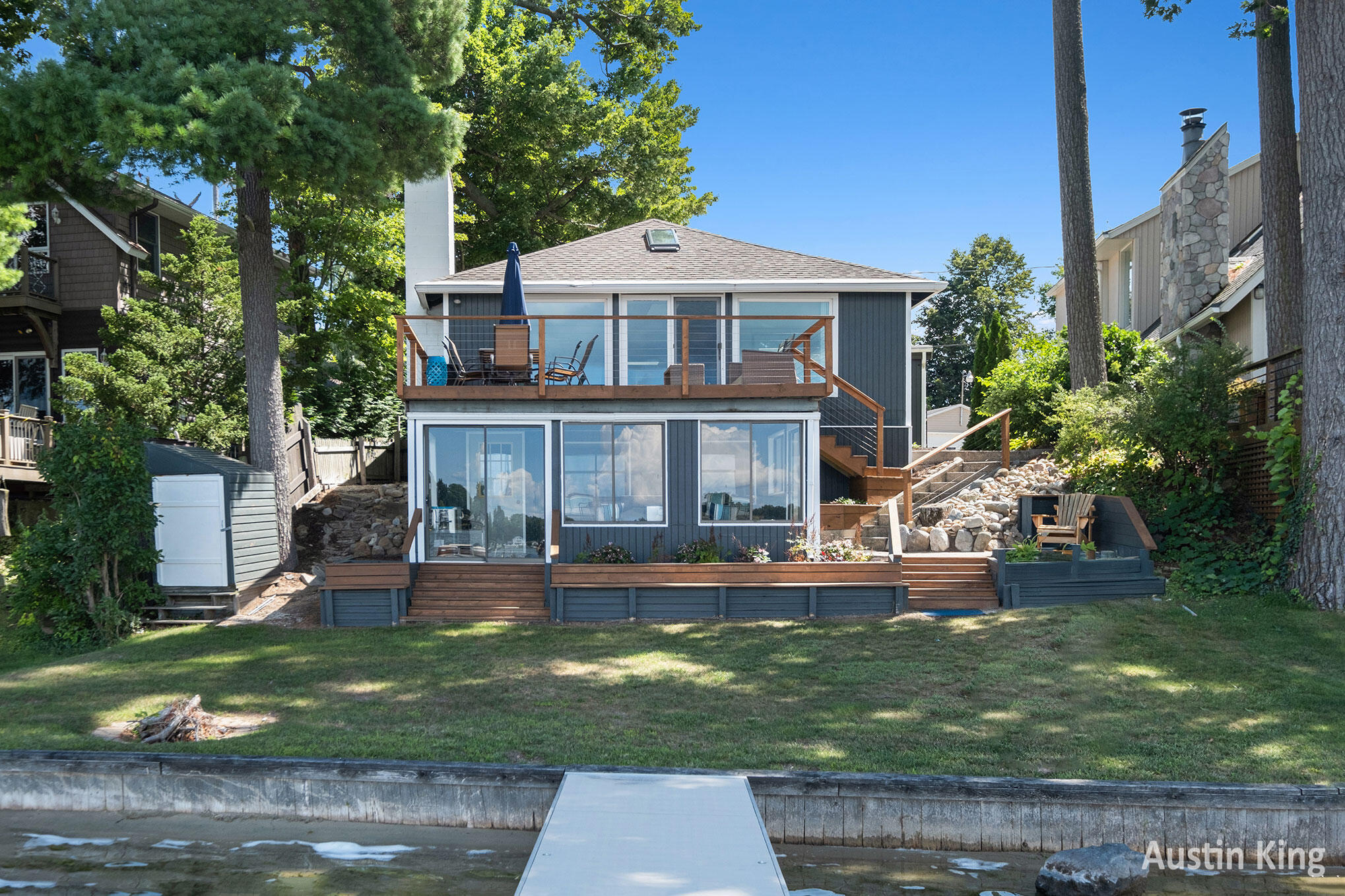 7027 Goldenrod Avenue NE Rockford MI 49341