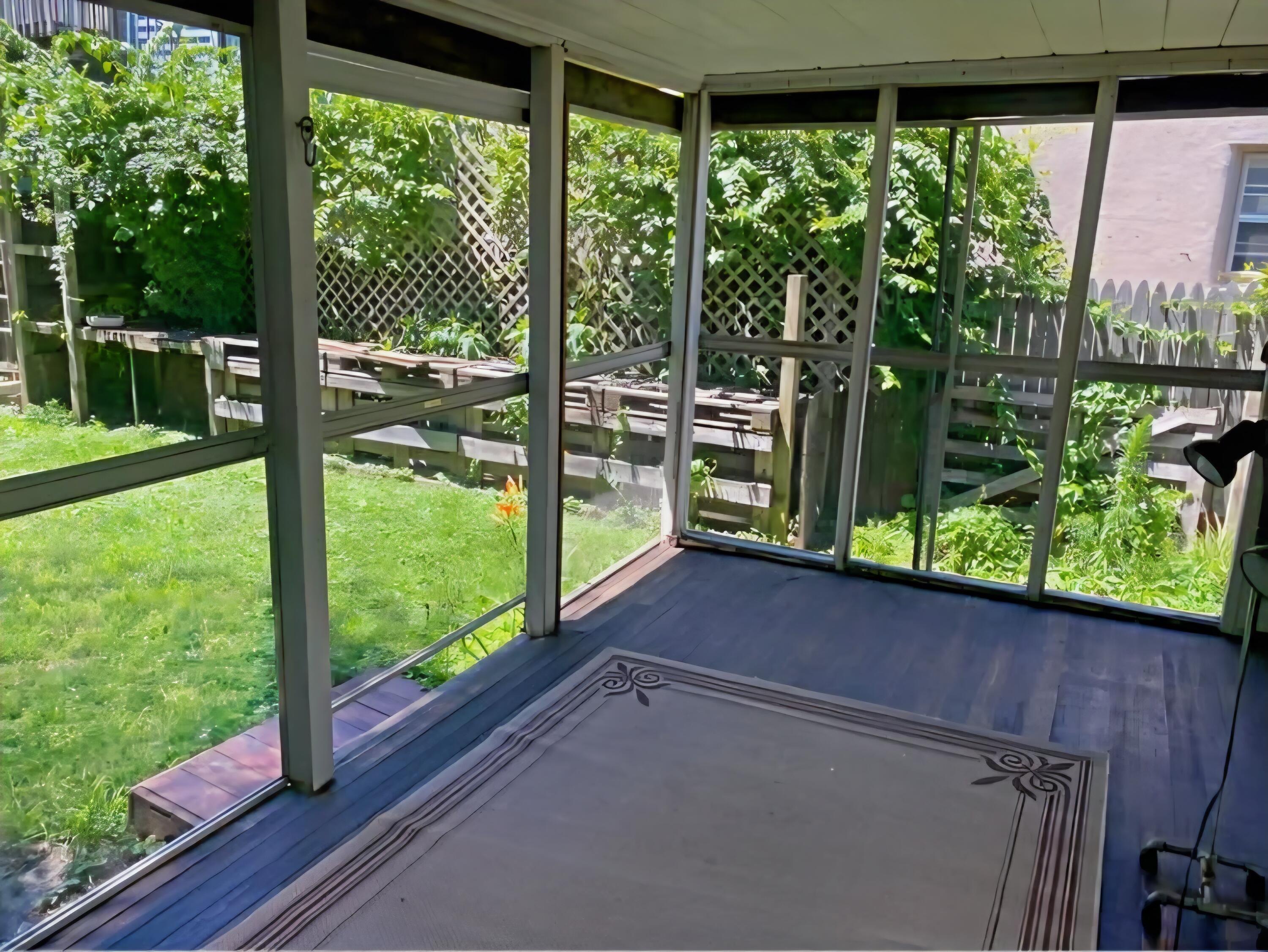 1006 Baldwin Street SE Grand Rapids MI 49506