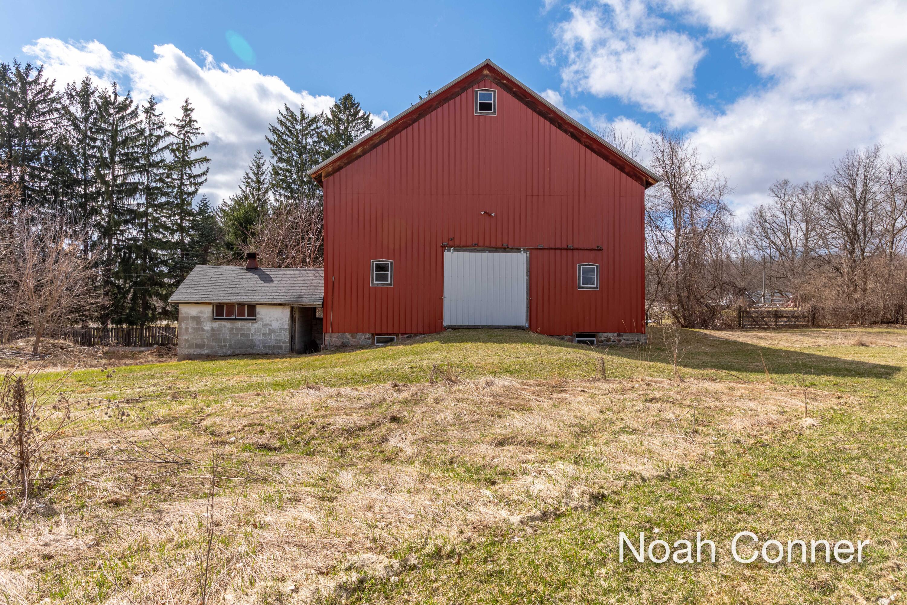 5295 Belding Road NE Rockford MI 49341