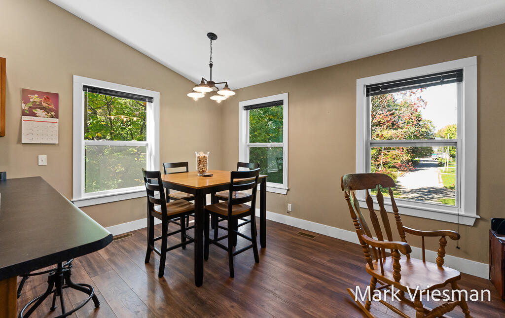 1032 W Barney Avenue Muskegon MI 49441