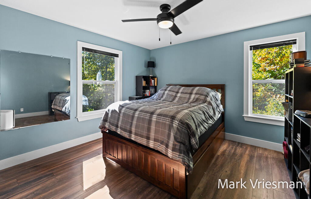 1032 W Barney Avenue Muskegon MI 49441