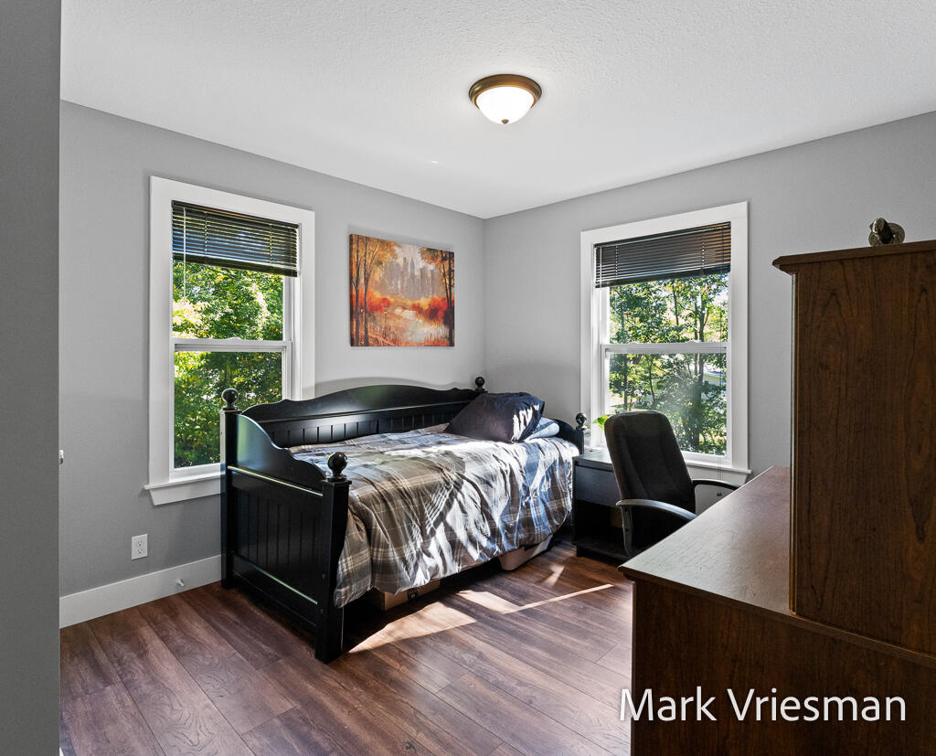 1032 W Barney Avenue Muskegon MI 49441