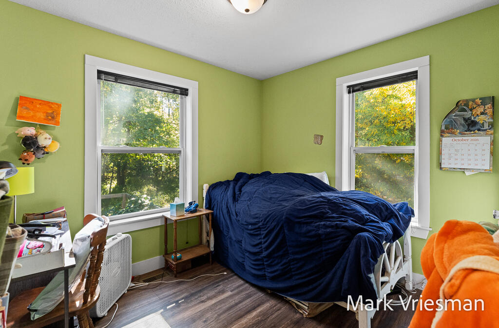 1032 W Barney Avenue Muskegon MI 49441